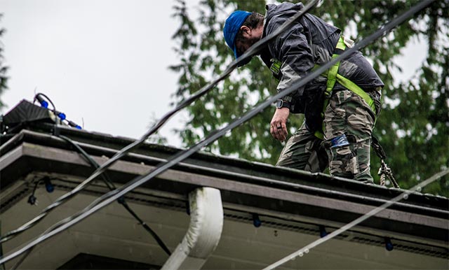 Professional gutter cleaning service in Langley, Surrey, Abbotsford and White Rock Area